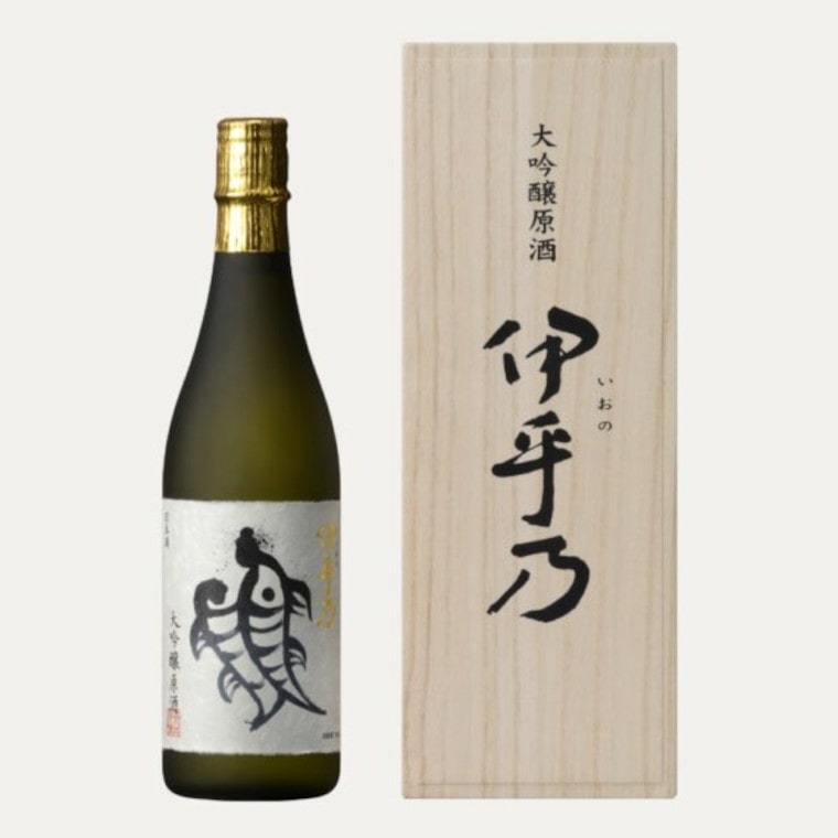 日本酒 伊乎乃(いおの) 大吟醸原酒 1.8L×1本 木箱入 高の井酒造 【0002-0097-02】