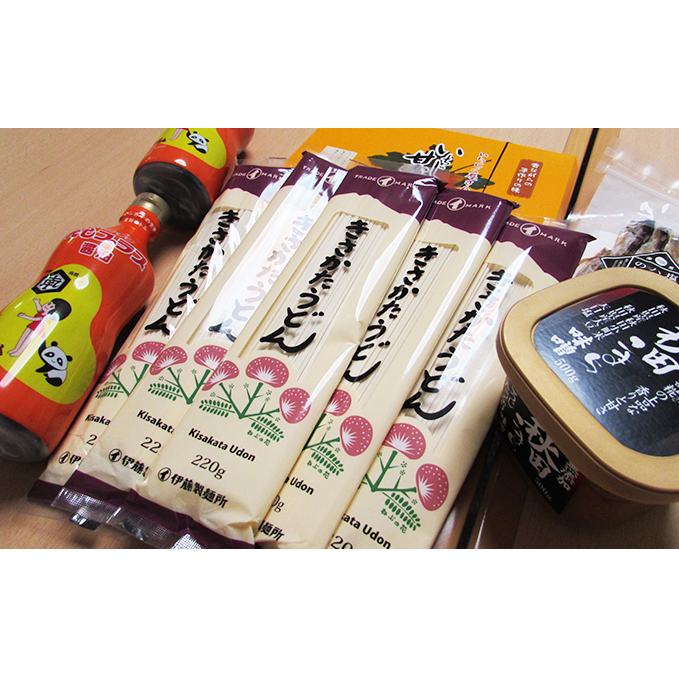 にかほ市特産品の詰合せ（お菓子 調味料 うどん） 加工食品 魚貝類 麺類 乾麺 味噌 みそ 