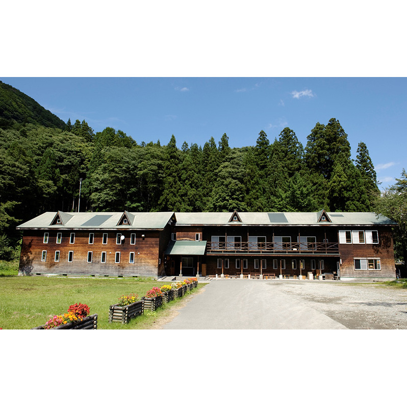 大地の芸術祭の作品施設で使える宿泊クーポン券(3,000円分) チケット 入場券 優待券