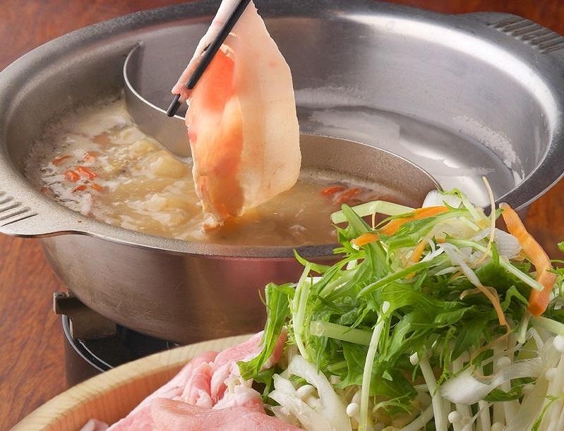 【桜庵】日帰り温浴桜庵の入浴+薬膳しゃぶしゃぶセット ペア利用券