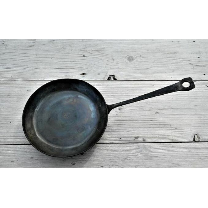 CHIKA PAN 鍛鉄フライパン[52210808] キッチン用品 調理器具 厚みがある 熱が伝わりやすい 肉 野菜 パンケーキ ふっくら ガスレンジ アウトドア 調理I H調理器 料理 キャンプ 