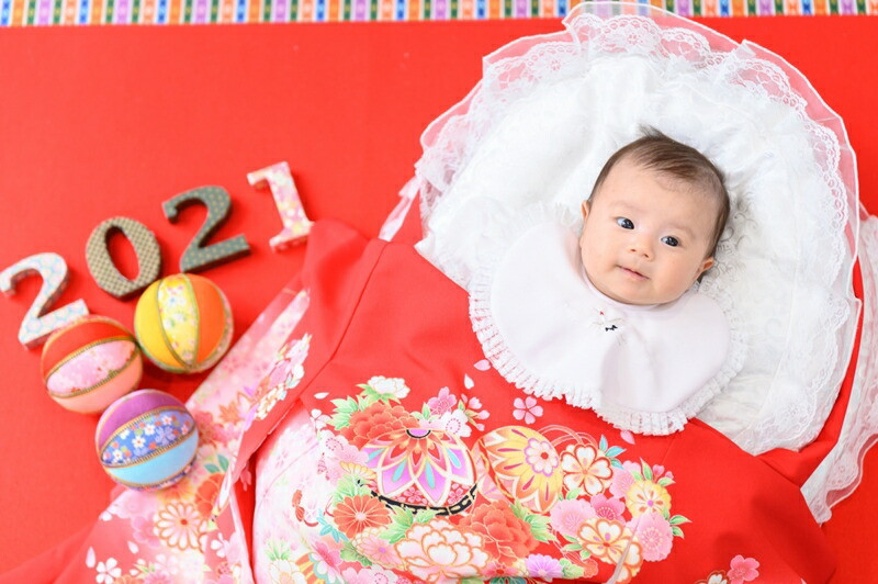 お宮参り撮影（お祝い着衣装付き・フォーマル写真３カット付き）【お宮参り フォーマル フォト 誕生記念 赤ちゃん プレゼント 撮影 記念写真 伝統行事 スタジオ撮影 神奈川県 小田原市 】