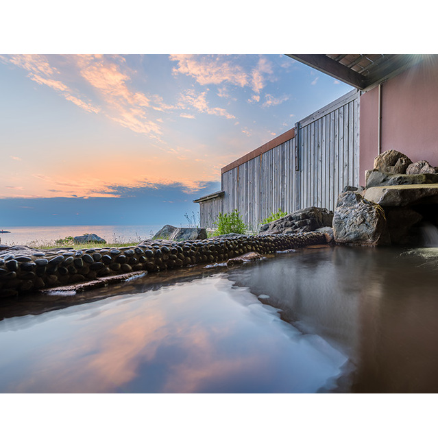 宿泊券 東北 青森県 鰺ヶ沢温泉 ホテルグランメール山海荘 海側和室 ペアチケット ペア宿泊券 オールインクルーシブ 宿泊チケット 温泉 旅行 ホテル券 旅行券 宿泊ペア券 チケット 和室 青森 鰺ヶ沢町