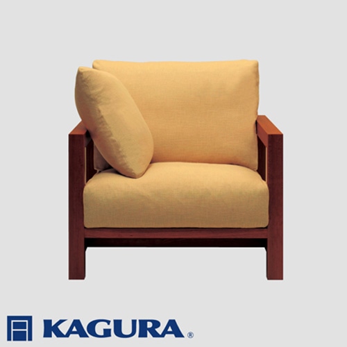 家具蔵 KAGURA 1Pソファ ダン ウォールナット材 家具 ソファー 1人掛け sofa リビングソファー 木材 無垢材 職人 手作業 天然木 高級木材 無添加 安全 ジャパニーズモダン 高級家具 熟練 無着色 おしゃれ 天然木無垢材 温もり シンプル 洗練 ( B-154 )