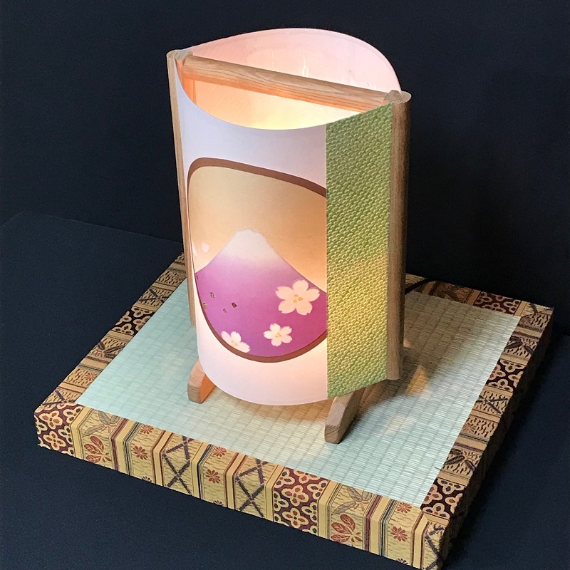 着物生地で作ったおしゃれな行灯（あんどん） 丸窓ジャパン 099H822