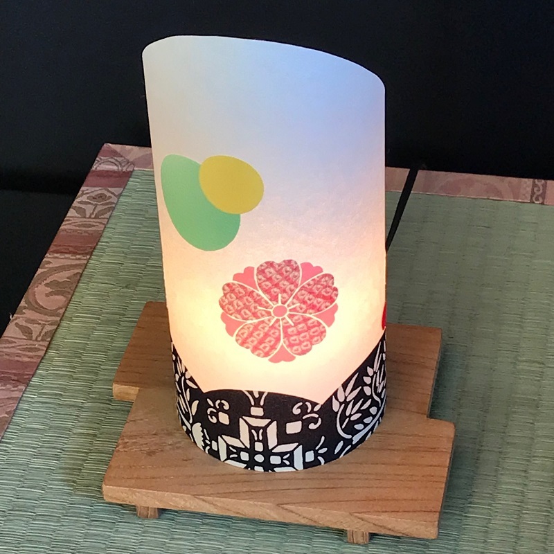 着物生地で作ったおしゃれな行灯（あんどん）  おしゃれ玉 020C219