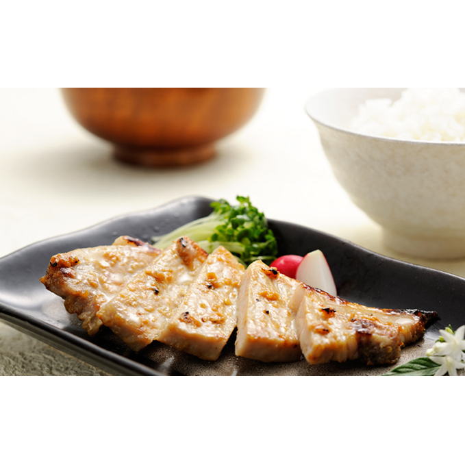 越後雪室屋 雪室熟成黄金豚 ロース味噌漬300g（6枚入り） 豚肉 お肉 