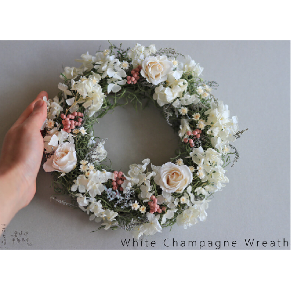ホワイトシャンパンのリース 花 インテリア 雑貨 日用品 プリザーブドフラワー ギフト 室内用