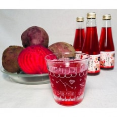 中村農場の美味しいビーツ 2kg ～レシピ付き～ ＆ ルビーの輝き 帯広ビーツサイダー3本【1207194】