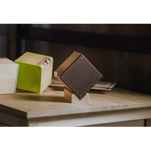 スピーカー Cu-be 立方体スピーカー 1辺9cm 音響機器 有線 小型 コンパクト コンパクトスピーカー ポータブルスピーカー 持ち運び 小型スピーカー 長野 長野県 箕輪町