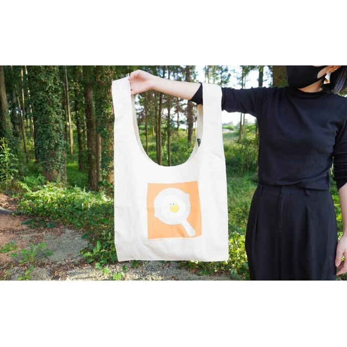 千葉ウシノヒロバ　トート medama yaki【アウトドア 自然】 ファッション かばん トートバッグ キャンプ おしゃれ レディース メンズ カジュアル キャンバス シンプル ショッピングバッグ エコバッグ 