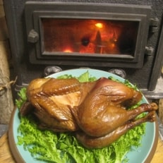 森のスモークチキン 1羽【配送不可地域:離島】【1037081】