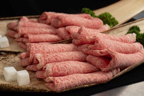 〈内山肉店〉雪温貯蔵にいがた和牛 リブロース芯すき焼用600gx2【高島屋 選定品】