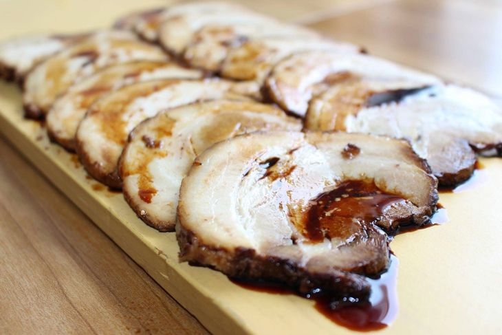 ラーメン屋のトロトロチャーシュー１本　※着日指定送不可