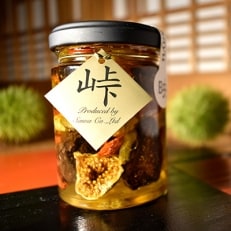 ドライフルーツの蜂蜜漬【峠プレミアム 映(HAYU)】~熊野古道 峠の蜂蜜×ドライフルーツ【1139215】