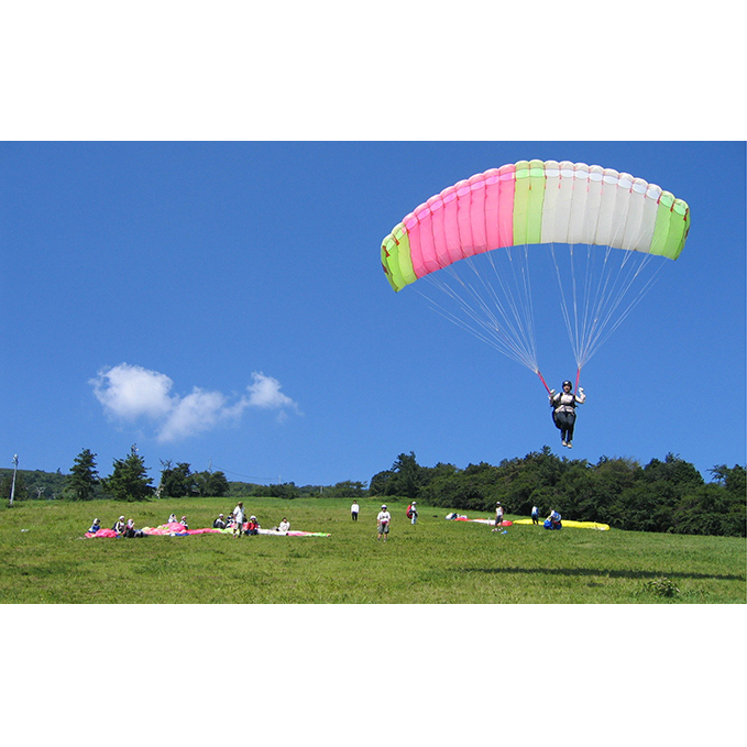 体験チケット 滋賀 伊吹山 パラグライダー 半日体験 ペア 体験 チケット ペアチケット スポーツ 運動 空中散歩 滋賀県 米原市