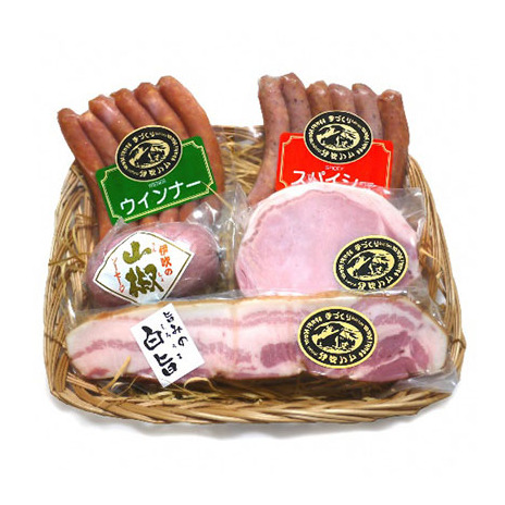 ハム 伊吹の旨味ハム セット ロースハム 山椒 ソーセージ ウィンナー ウインナー ベーコン 詰め合わせ ギフト キャンプ BBQ 肉 お肉 豚 豚肉 食べ比べ おつまみ つまみ 伊吹 国産 箱入り のし 熨斗 対応可 