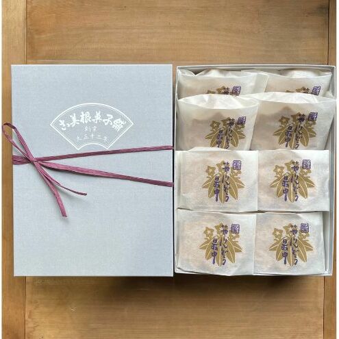 笹りんどう最中 12個入り 最中 もなか 和菓子 わがし お菓子 小豆 あんこ 餡子 つぶあん 粒あん スイーツ お茶 菓子 おやつ 銘菓 ギフト 人気 お取寄せ 贈り物 手土産 お土産 ふじさわ観光名産品 古美根菓子舗 神奈川 湘南 藤沢