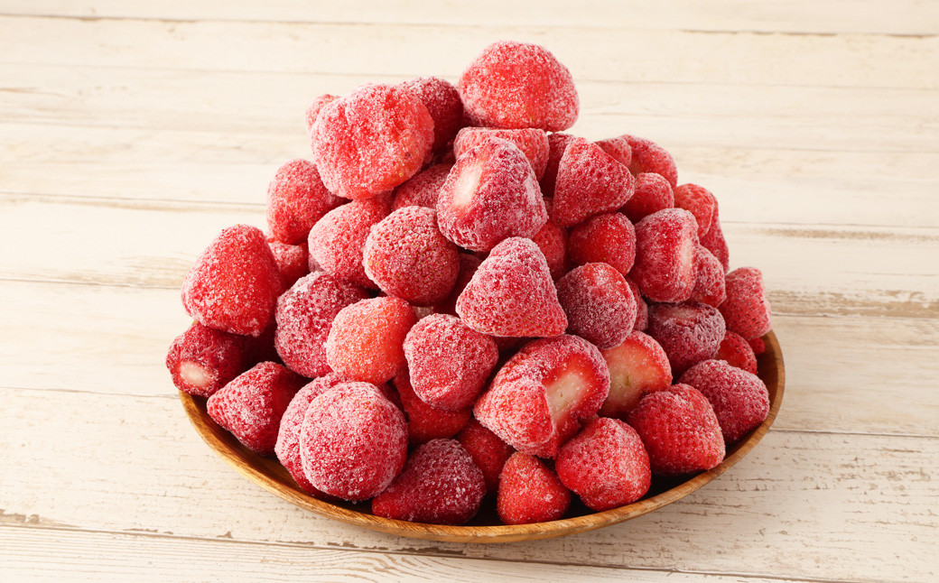 【6カ月定期便】「いちごファームきらら」の冷凍あまおう 約2kg×6回 計約12kg 【2025年2月下旬より順次発送】 いちご イチゴ 苺 果物 あまおう 冷凍