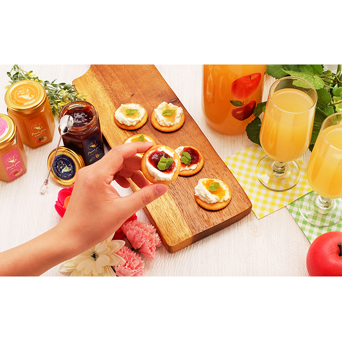 みやざわ農園　3種類のジャムと無添加3種のりんごジュースセット（3種のりんご1本） 飲料類 果汁飲料 桃 ピーチ 