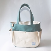 【ころりん工房】ふとっちょころりん／水色／富士金梅 8号帆布バッグ [3373]