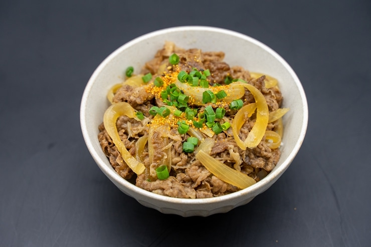 (冷凍) 牛壱 黒毛和牛 牛丼の具 1.4kg(280g×5個) / 歩商事 特製割下 卸問屋 奈良県 田原本町