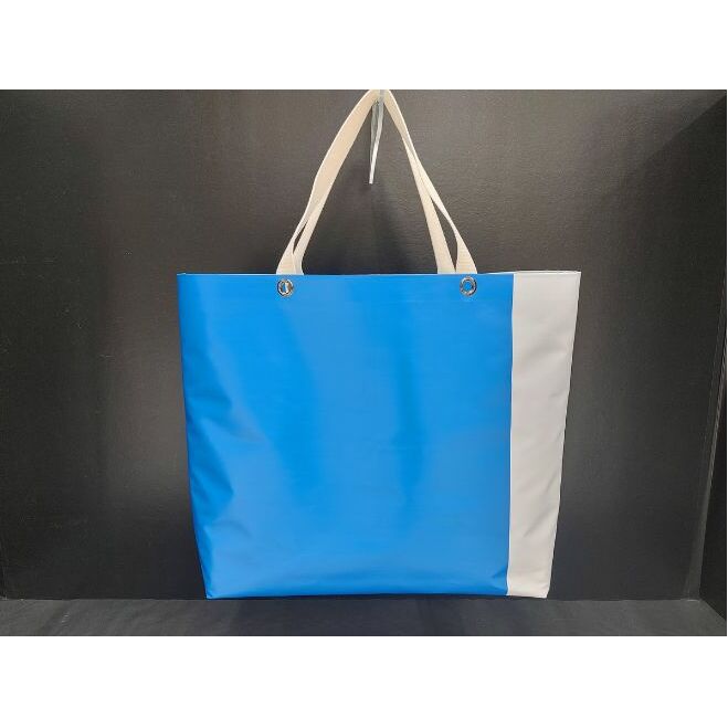 アップサイクルバック 軽い 丈夫 濡れてもOK 使用用途 無限大 BIGトートバッグ ファッション かばん 防水 ターポリン 