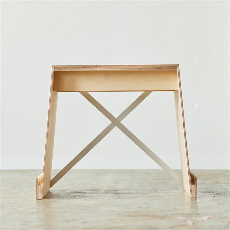 fam stool カラー：ホワイト  【 スツール 家具工房 iei studio 大阪府 門真市 】