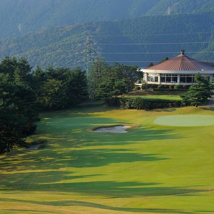 【西熱海ゴルフコース】1組2名様 全日1ラウンドゴルフプレー券