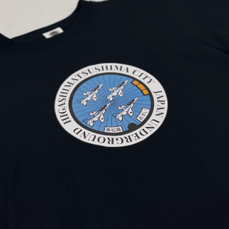 東松島市 ブルーインパルス マンホールTシャツ(黒)