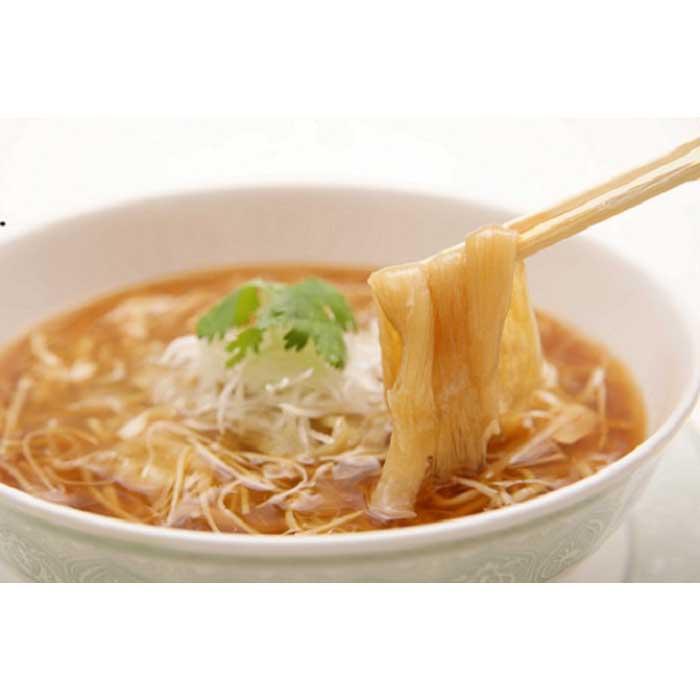 創業七十余年受け継がれてきた神戸『東天閣』自慢の頂湯ふかひれ麺