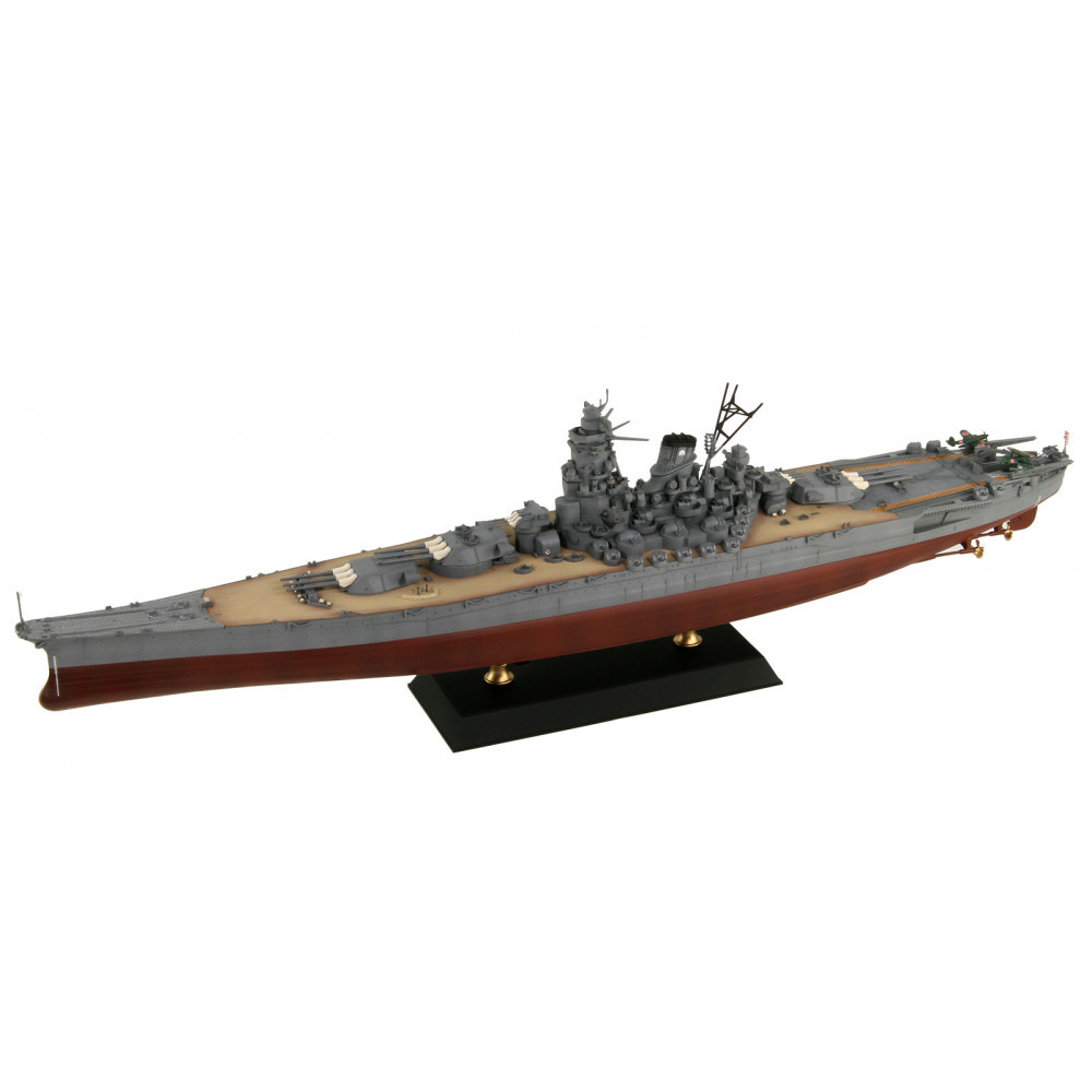 1/700  日本海軍 戦艦 大和 最終時 プラモデル