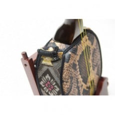 高級黒檀真壁型奄美三味線(スンチ塗)【1405444】