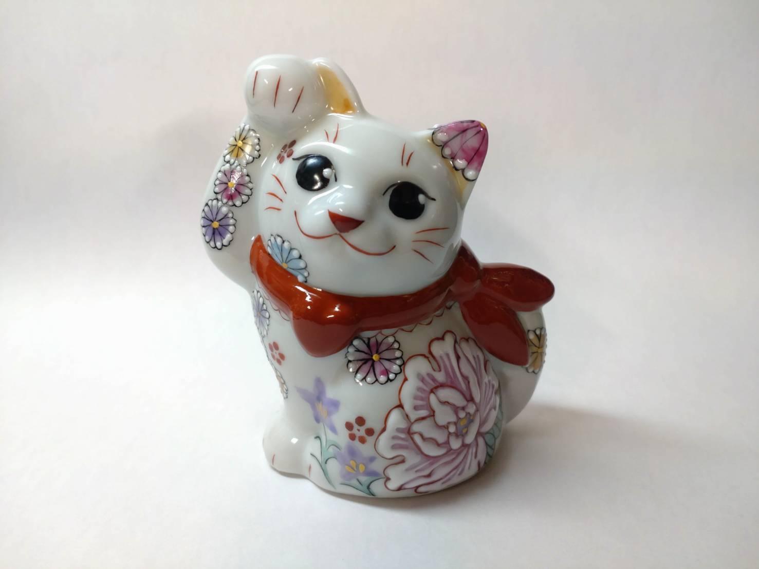 (赤)招き猫 花詰 九谷焼