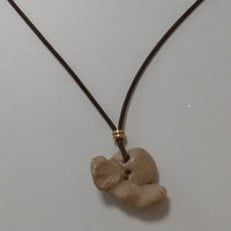 【思いやり型返礼品】イルカの耳骨ネックレス《限定10個》【1486472】