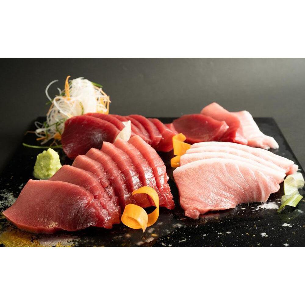 プレミア和歌山認証品 本マグロ（養殖）トロ＆赤身セット　1.35kg［年末発送（12月25日から30日発送）］［KS13］