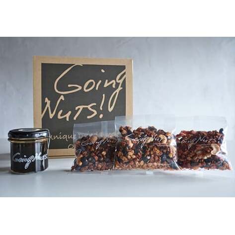 ナッツ屋さんのこだわり自家焙煎グラノーラ1週間分(カカオ&ラズベリー&NUTS)【50g×7袋】【DE05W】