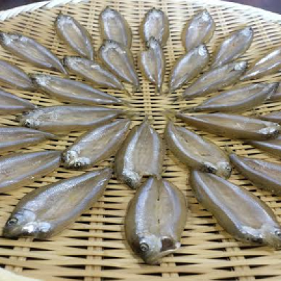 【素材の味をお楽しみください】琵琶湖産　天然わかさぎ一夜干し【D006W】
