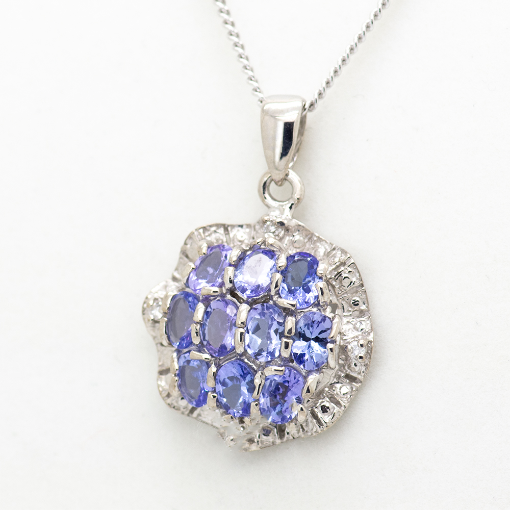 タンザナイト ペンダント 1.50ct SV925 （12475）　[山梨 ペンダント ネックレス タンザナイト シルバー ジュエリー]　BR-60