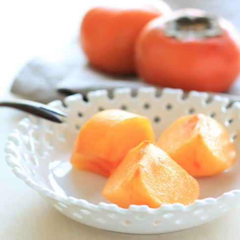 【先行予約】【秋の美味】【和歌山ブランド】濃厚！富有柿　秀品　２Ｌ～４Ｌサイズ　約７.５kg入り ※沖縄地域へのお届け不可 ※2025年11月中旬～12月上旬頃に順次発送予定【GO-04】