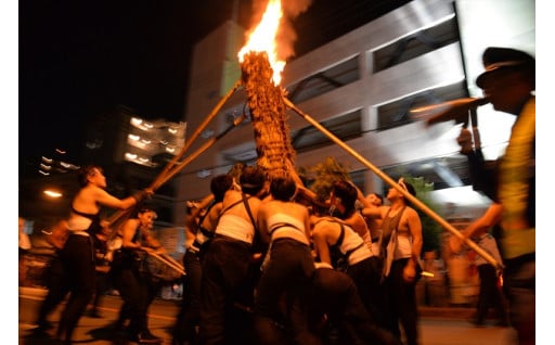 14-21 がんがら火祭りの継続的な開催のため
