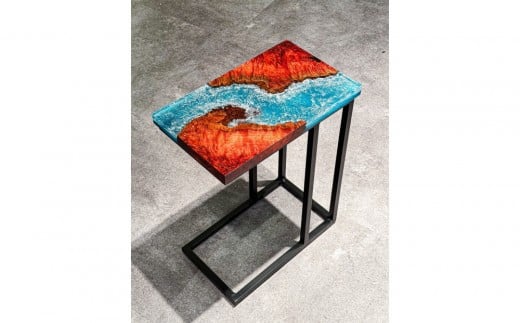 Side Table “自然への想いから生まれた、唯一無二のインテリアアート”