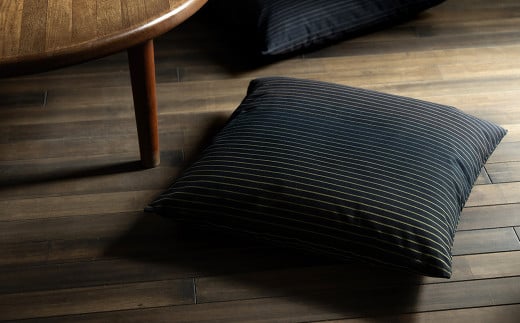 【光放つ葉】<KUMASHIMA>座布団カバー 銘仙判(55×59cm)