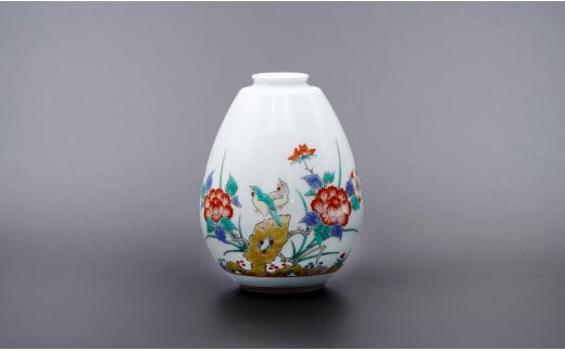 柿右衛門窯作 一輪生（釣鐘形・小）牡丹鳥文 A100-77