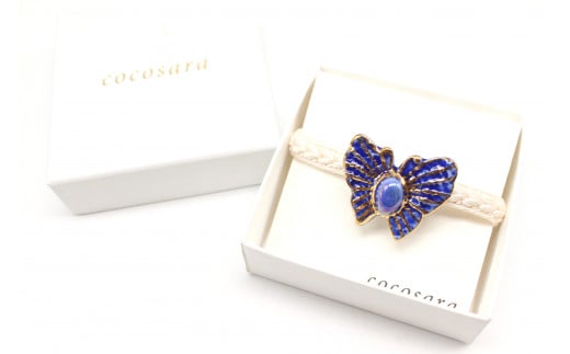 cocosara 瑠璃色に光る蝶の帯留 おしゃれ アクセサリー 磁器 和装小物 A12-213