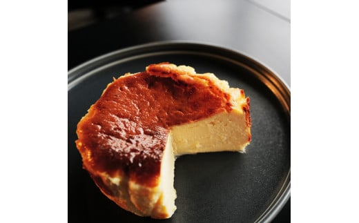 お花屋さんの下諏訪バスクチーズケーキ