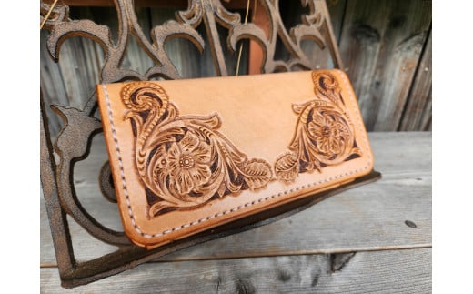ロングウォレット　Slim(フラワーカービング)　【本革 牛革 財布 長財布  サイフ 手縫い 雑貨 おしゃれ オリジナル レザー職人 手縫い フウネレザーファクトリー】 [BFAJ126]