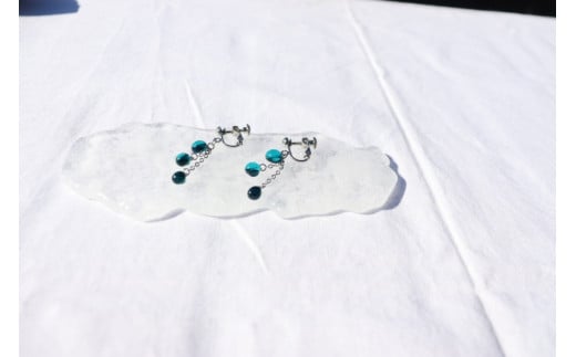 OBAMA Blue 粒たくさんイヤリング　(箱入り) 小浜市 / ガラス工房 KEiS庵[BFAW019]