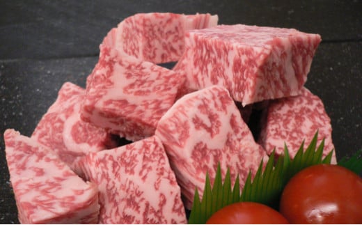 名産神戸肉旭屋 たかさご本店   神戸牛サイコロステーキ 200g 神戸ビーフ 神戸ビーフブランド 高級和牛 神戸肉おすすめ