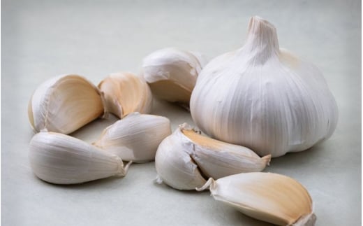 由良町産にんにく 秀品  Lサイズ  約2kg(1kg×2)  ※2026年4月下旬～順次発送予定 / にんにく ニンニク 野菜 やさい 食品【sml124A】